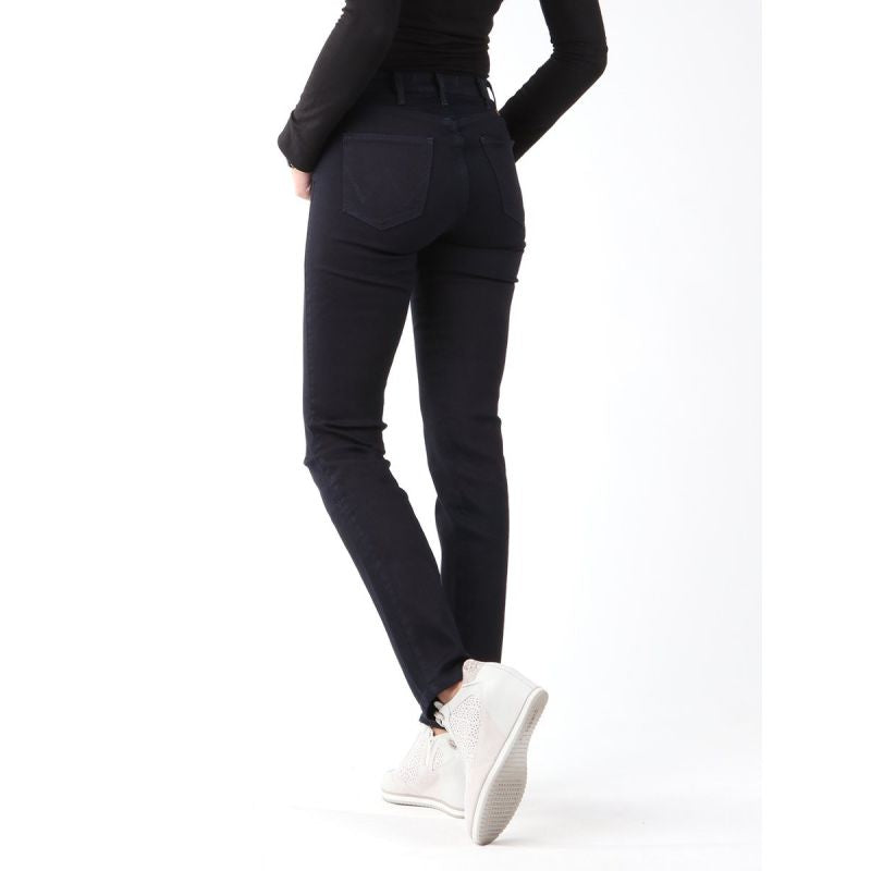 Wrangler True Blue Slim Jeans W W27GBV79B Clothing/Lifestyle/Trousers, shorts Your Sports Performance