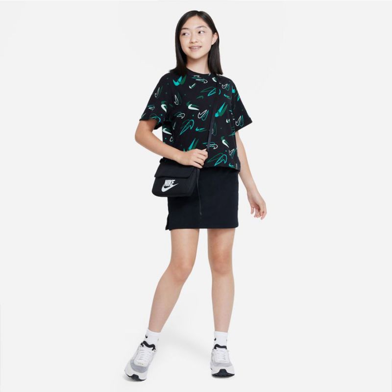 Nike Sportswear Jr DV0568 010 T-shirt Clothing/Lifestyle/T-shirts Nike