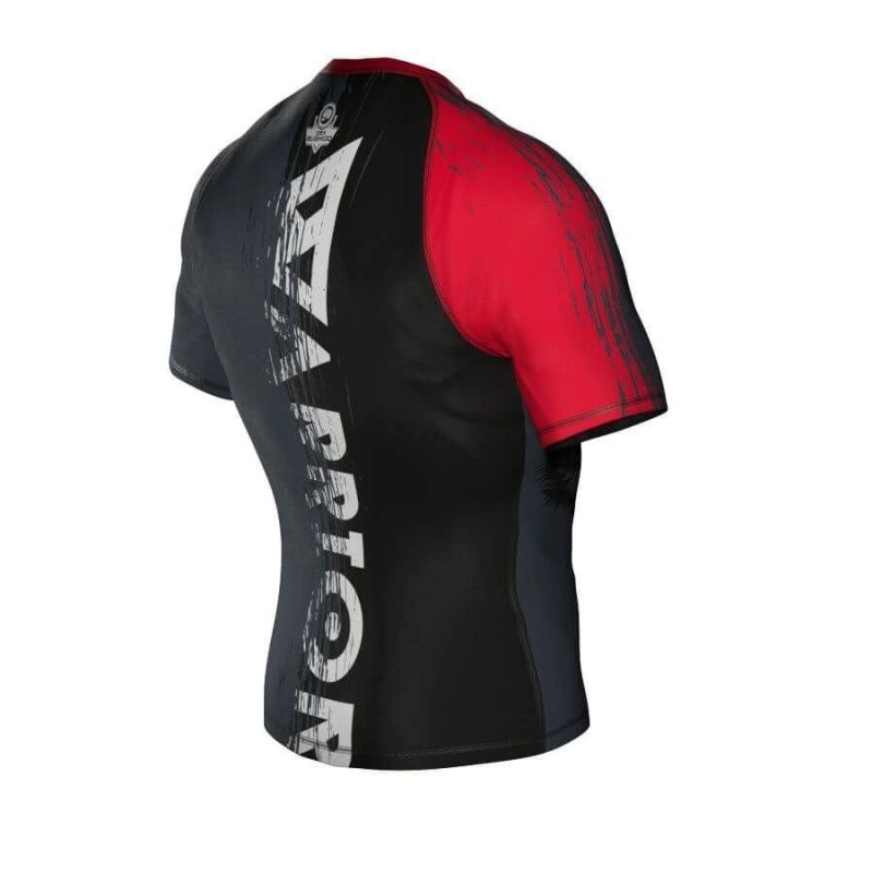 The "Wolf" compression rashguard is made of DBX MORE DRY XL material. ODZIEŻ - Koszulki treningowe Your Sports Performance