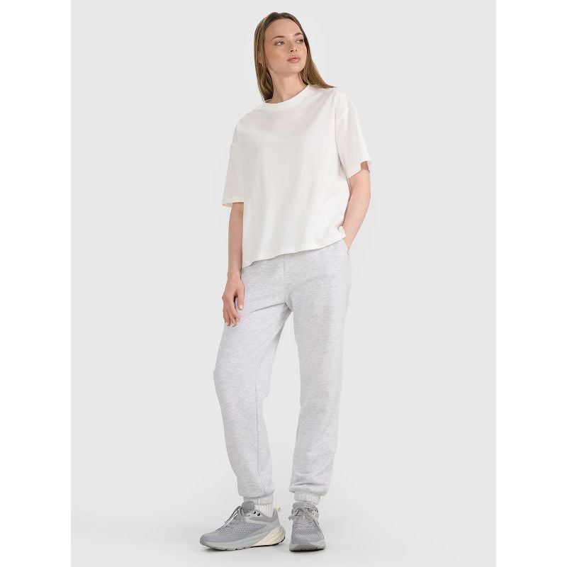 Women's oversize printed T-shirt 4F 4FRSS25TTSHF2692-11S *Kategoria tymczasowa Your Sports Performance