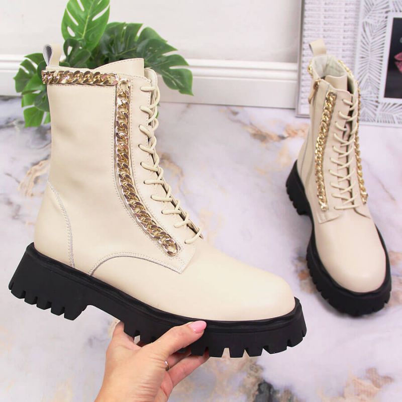 Leather ankle boots with a chain insulated Artiker W HBH40 Footwear/Outdoor/Artiker Your Sports Performance
