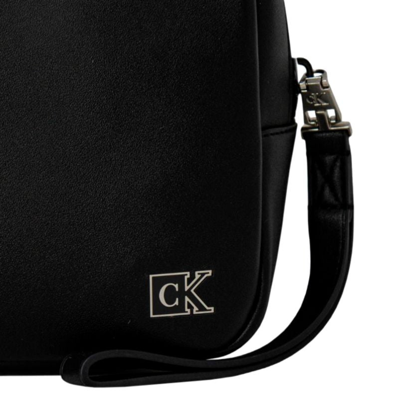 Calvin Klein Jeans Plaque Small Pouch K50K508221 Accessories/pozostałe portfele i kosmetyczki Your Sports Performance
