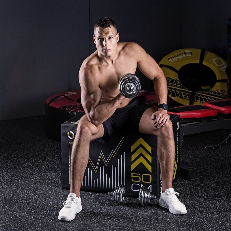 Dumbbells in a case HMS STC21 2 x 10 kg chrome In preparation Your Sports Performance
