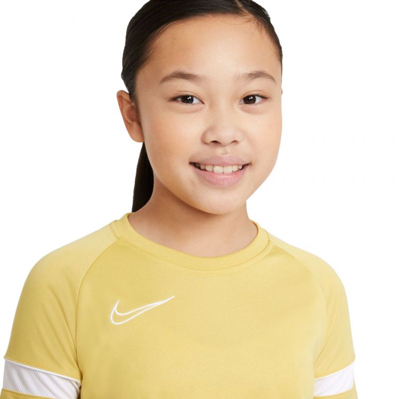 Nike NK Df Academy21 Top SS Jr CW6103 700 T-shirt Clothing/Lifestyle/T-shirts Nike
