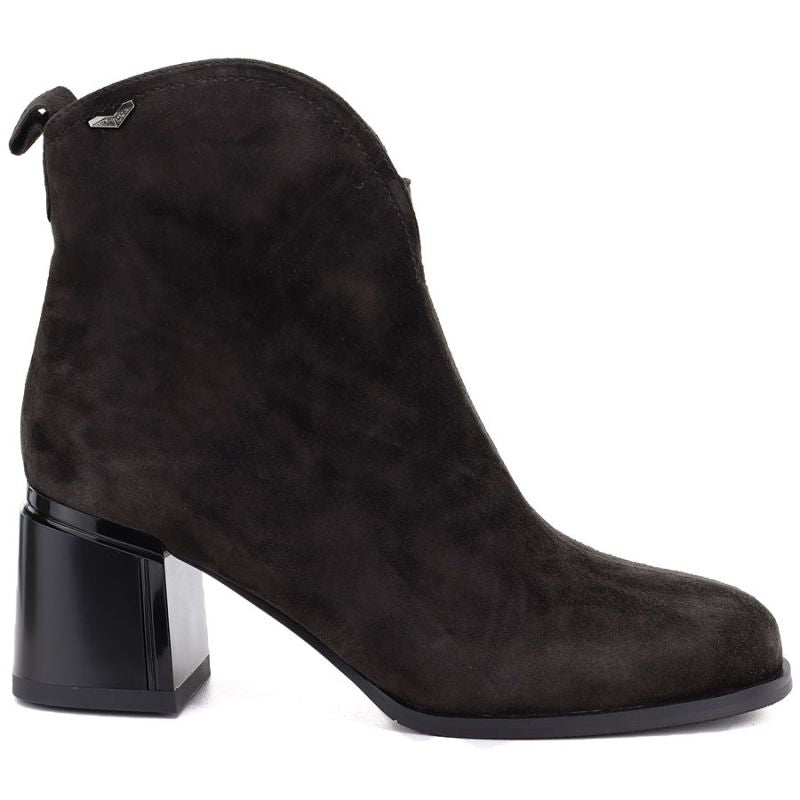 Women's leather ankle boots with high heels, chocolate, Vinceza 91178