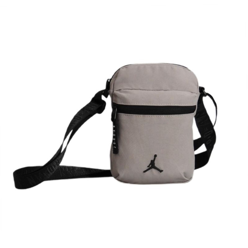 Air Jordan 9A0631-G50 sports bag messenger shoulder bag Akcesoria i sprzęt koszykarski/Saszetki, nerki Your Sports Performance