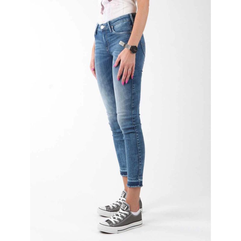 Lee Scarlett Skinny Jeans W L526PFOK Clothing/Lifestyle/Trousers, shorts/Lee Your Sports Performance
