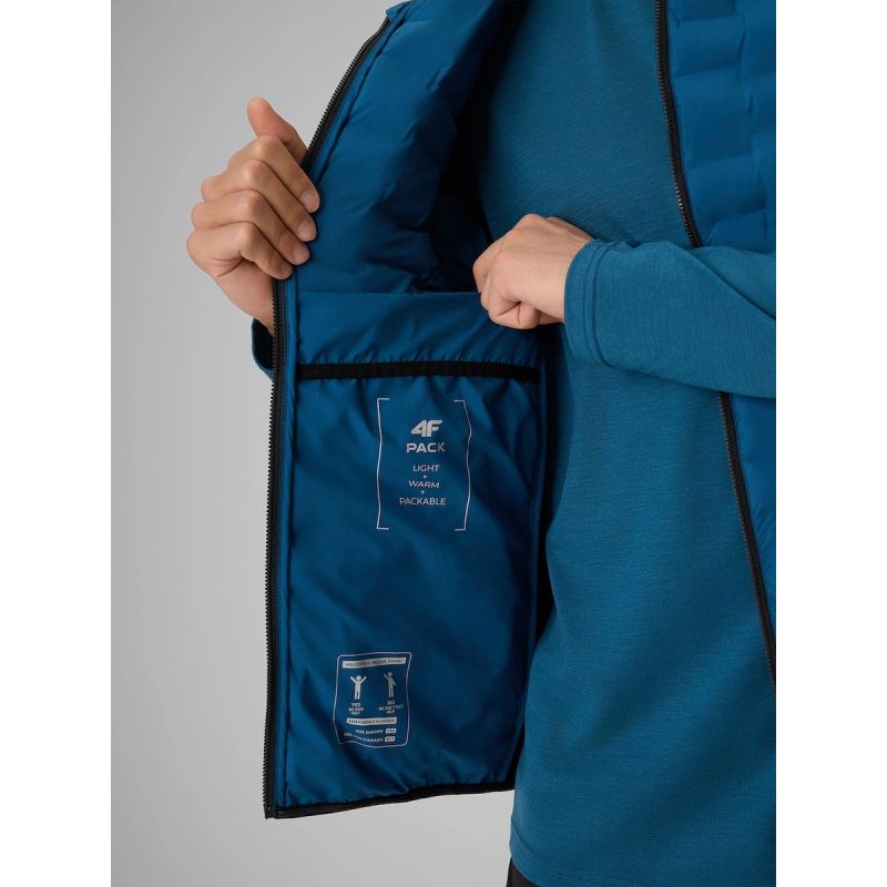 4F PRO trekking vest with Primaloft Silver filling for men 4F 4FWSS26TVJAM343-33S