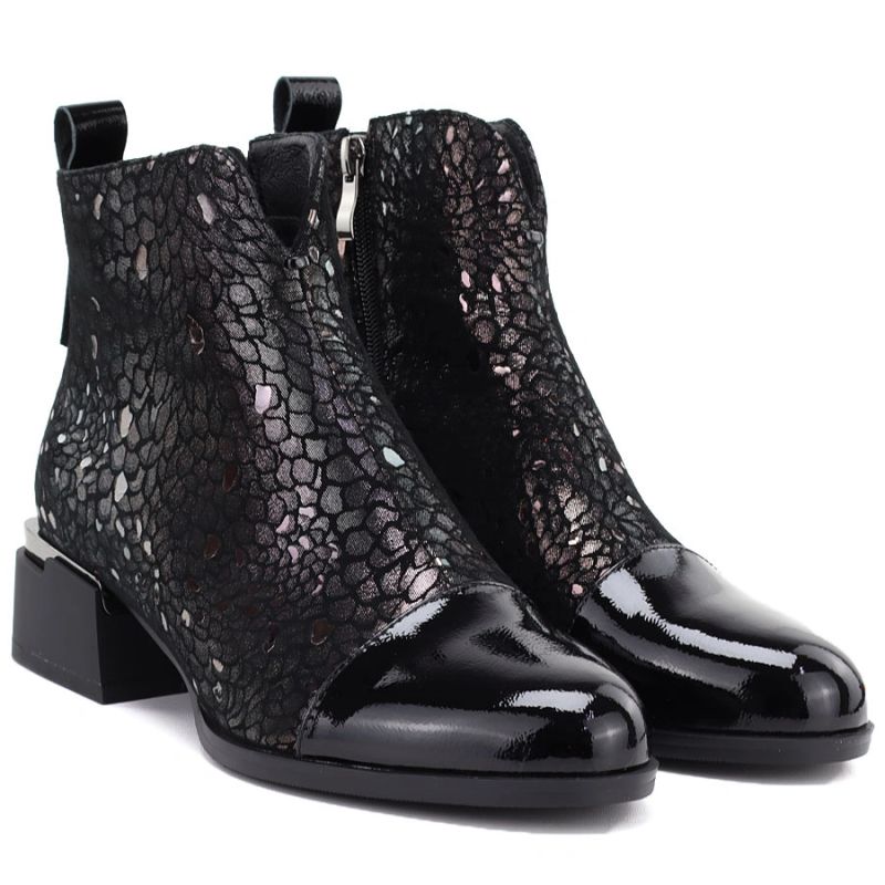 Women's leather ankle boots with heels in black and silver D&A S.Barski LZ62-2043