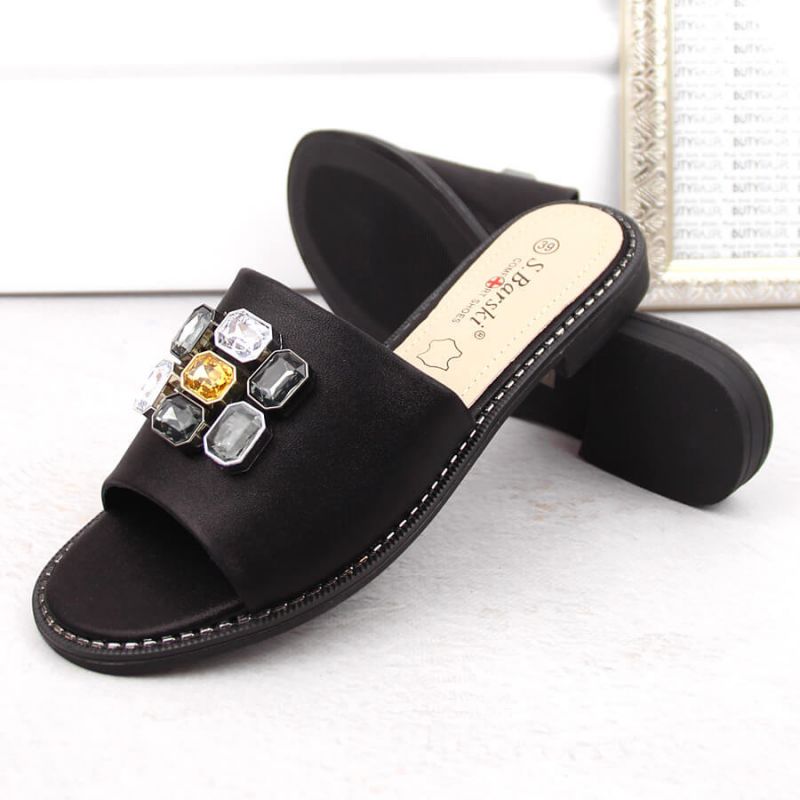 Flip-flops with rhinestones S.Barski W OLI262A, black Footwear/Lifestyle/S.Barski Your Sports Performance
