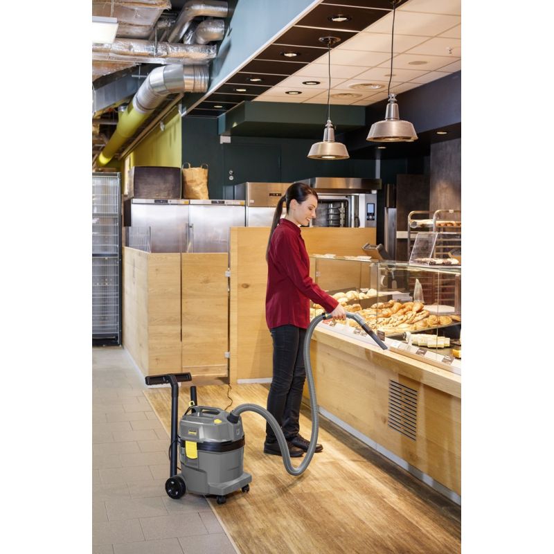 Professional vacuum cleaner KARCHER NT 22/1 Ap L AGD - Produkty/Odkurzacze Your Sports Performance
