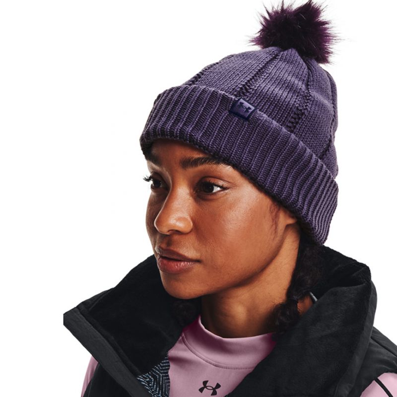 Under Armor Around Town CGI Beanie W 1365 936 500 Clothing/Running Your Sports Performance