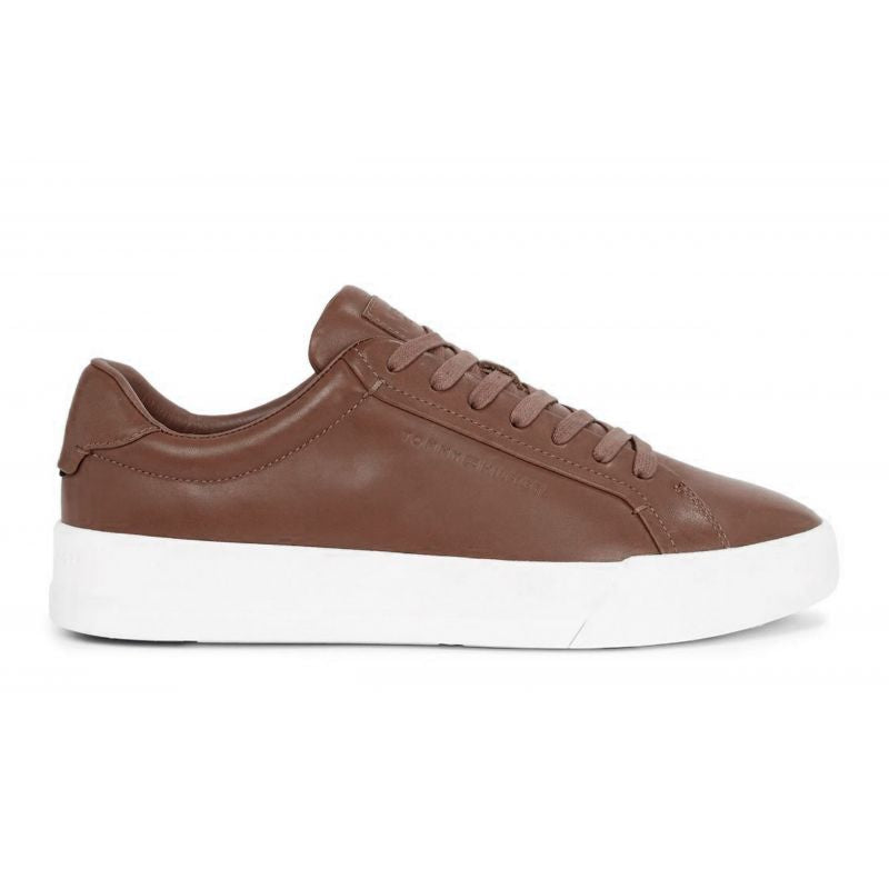 Tommy Hilfiger Court Best Cognac M shoes FM0FM05136GVI Footwear/Lifestyle/Tommy Hilfiger Tommy Hilfiger