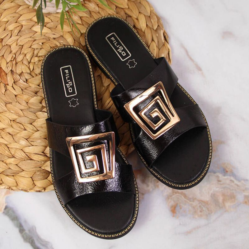 Black slippers with ornament W Filippo Footwear/Lifestyle/Peak Your Sports Performance