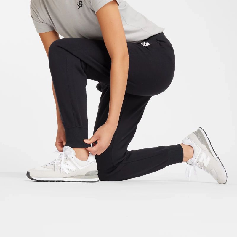 New Balance Sport Fleece Jogger Pants W WP43805BK Clothing/Training/New Balance New Balance