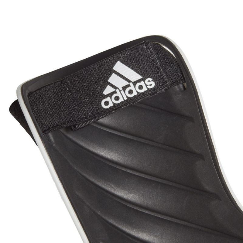 Adidas Tiro SG Trn M GJ7758 shin guards Accessories/Protectors and knee pads Adidas