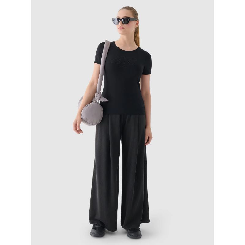Slim T-shirt with print for women 4F 4FWMM00TTSHF1846-20S *Kategoria tymczasowa Your Sports Performance
