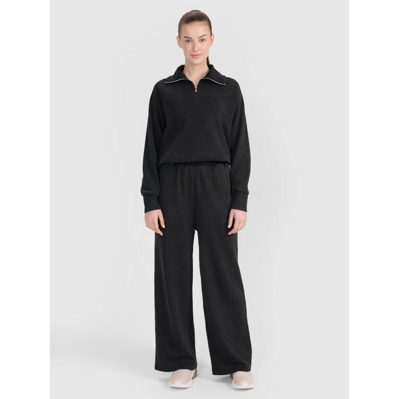 Women's oversized wide-leg trousers 4F 4FRSS25TTROF1396-20S *Kategoria tymczasowa Your Sports Performance