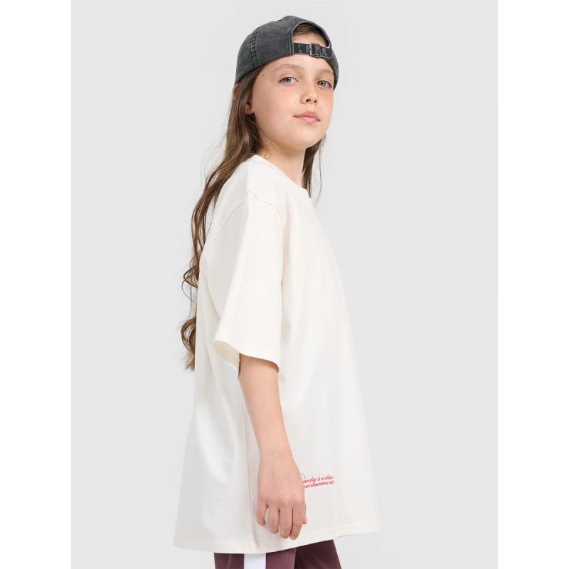 Oversized T-shirt with print for girls 4F 4FJRAW25TTSHF3187-11S *Kategoria tymczasowa Your Sports Performance