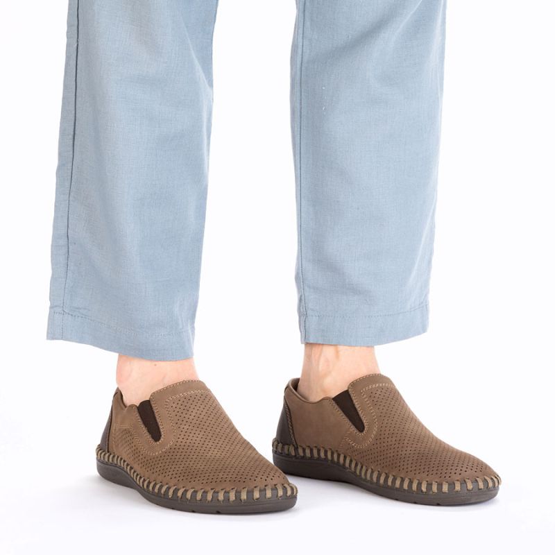 Rieker B2460-25 men's leather slip-on shoes, beige To be categorized Your Sports Performance