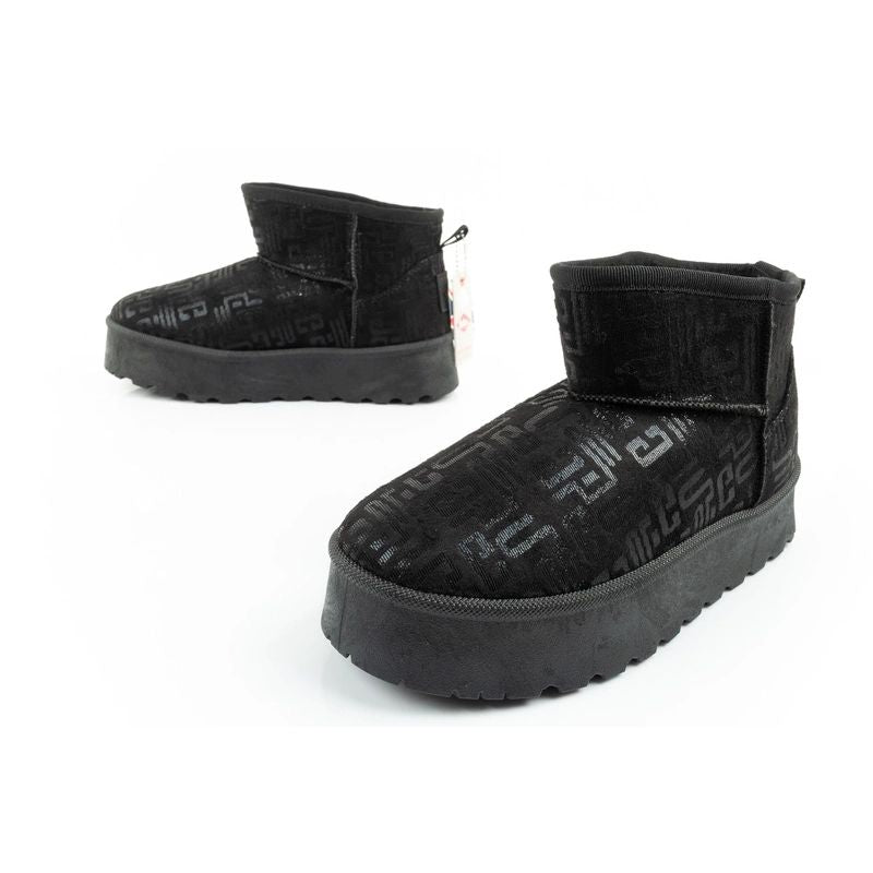 Lee Cooper women's winter snow boots, fashionable fur lined ankle boots, black Lee Cooper