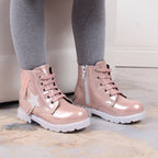 Shimmering insulated boots Potocki W WOL121B Footwear/Outdoor/Potocki Your Sports Performance