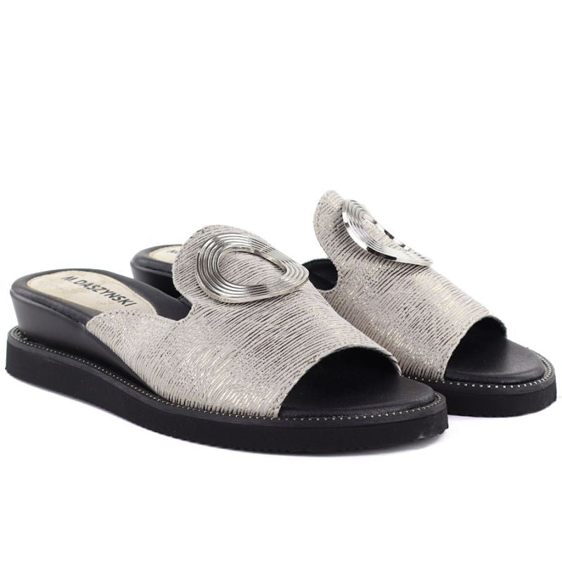 Women's silver low wedge flip-flops M.Daszyński MR2267-7 M. Daszyński