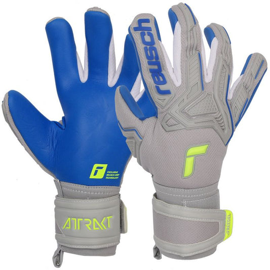 Goalkeeper gloves Reusch Attrakt Freegel Silver M 52 70 235 6006 Accessories/Gloves Your Sports Performance