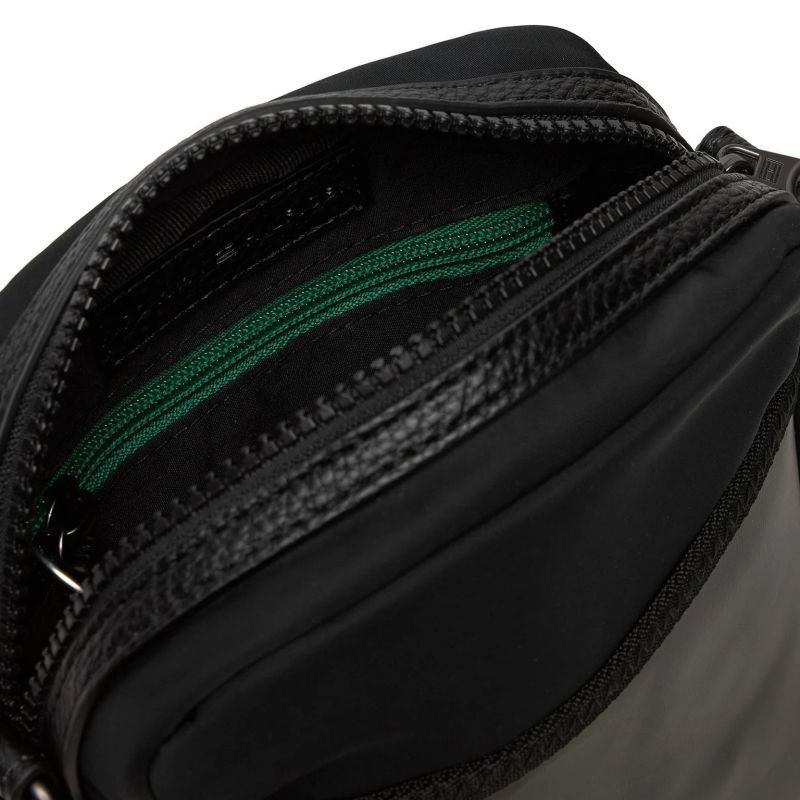 TOMMY HILFIGER MEN'S TH BLOCKED MINI REPORTER BAG To be categorized Your Sports Performance