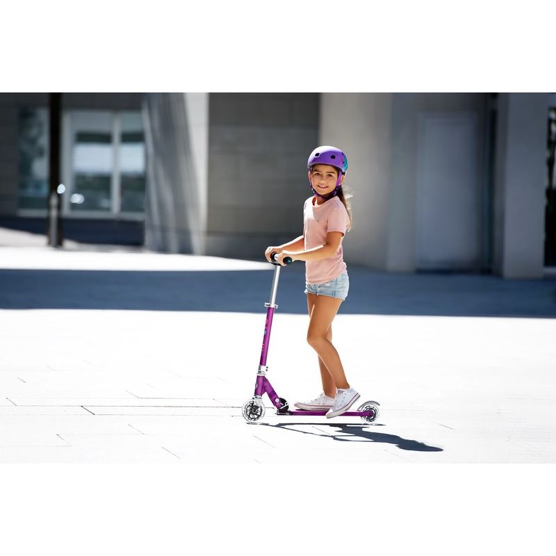 Micro 3-Wheeled Kids Scooter Mini Deluxe Pink Import z Action/(Gry i zabawki) Sport i rekreacja/Hulajnogi tradycyjne (dla dzieci) Your Sports Performance