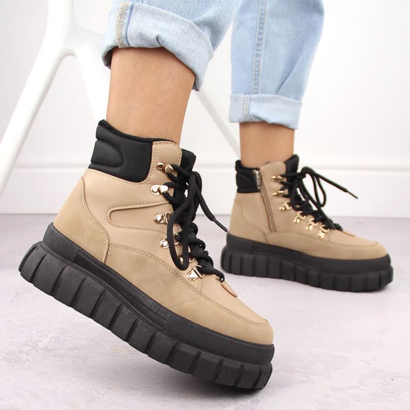 Boots on the News W EVE450B platform Footwear/Outdoor/News Your Sports Performance