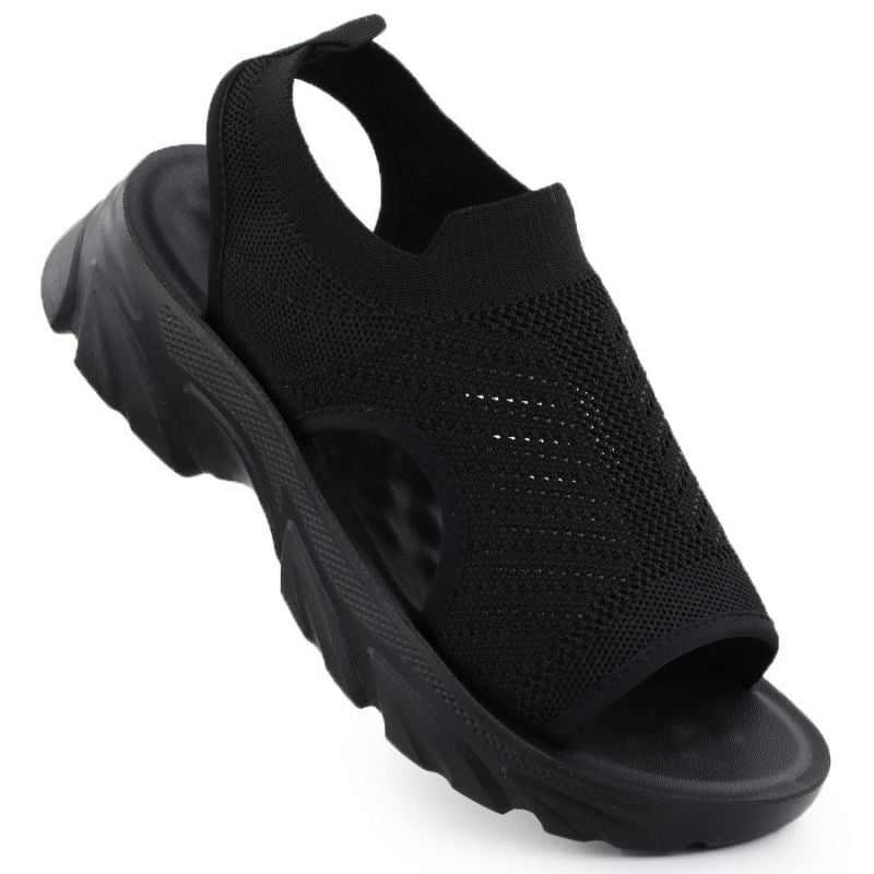 Women's closed-toe black sandals Potocki TO90302 Footwear Your Sports Performance
