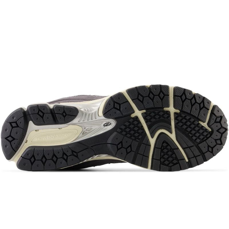 New Balance M M2002RSH sports shoes Footwear/Lifestyle New Balance