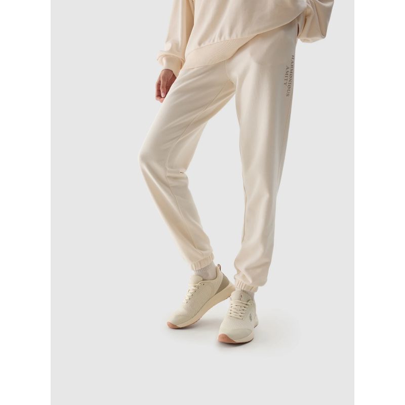 Pants 4F 4FWSS24TTROF665 12S Clothing/Lifestyle/Trousers, shorts/4F 4F