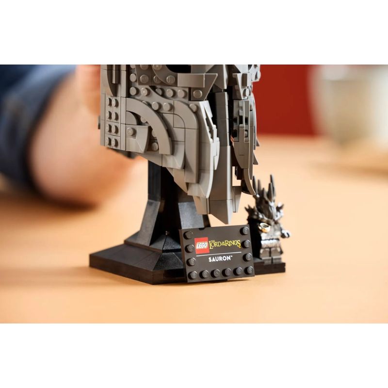 LEGO Icons 11373 - The Lord of the Rings: Sauron's Helmet Kid/Toys Your Sports Performance