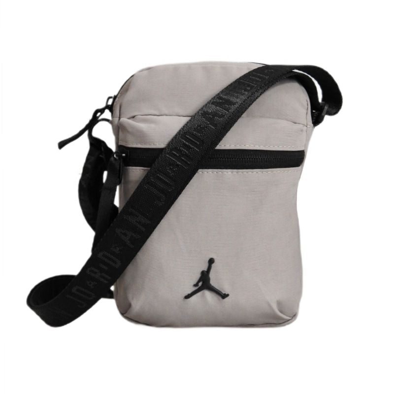 Air Jordan 9A0631-G50 sports bag messenger shoulder bag Akcesoria i sprzęt koszykarski/Saszetki, nerki Your Sports Performance