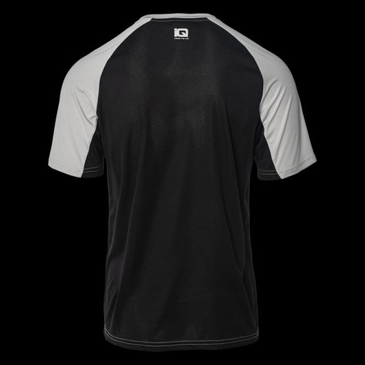 Men's IVAR Short Sleeve T-Shirt In preparation Your Sports Performance