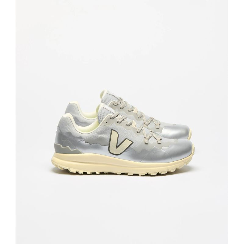 Veja FITZ ROY LI TREKSH SHARK_PIER_SILVER women's shoes (FT2320588A) In preparation Your Sports Performance