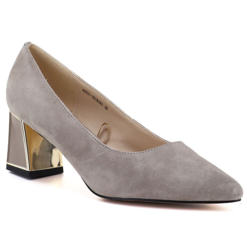 Women's leather shoes with a decorative block heel, beige Vinceza 26-66921 Vinceza