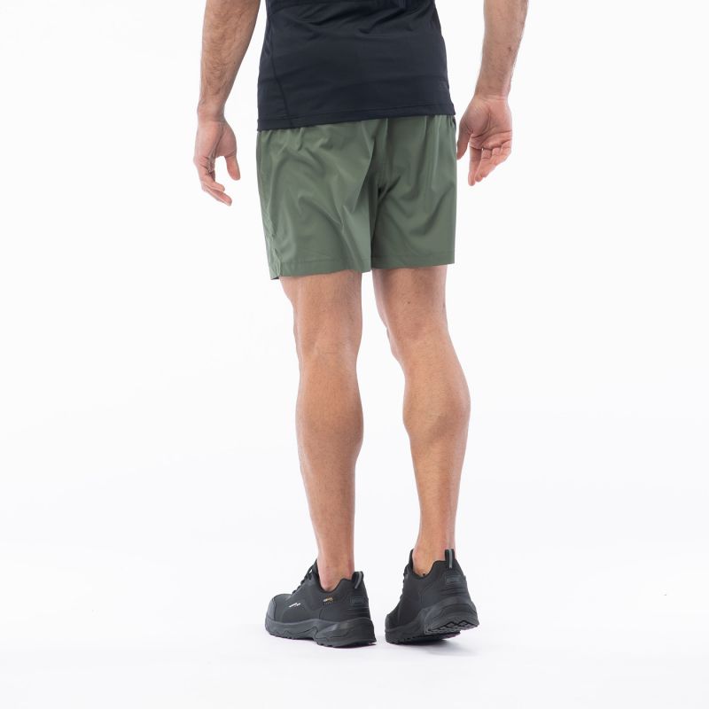 Magnum Cross M Shorts 92800597280 Clothing/Outdoor/Magnum Your Sports Performance
