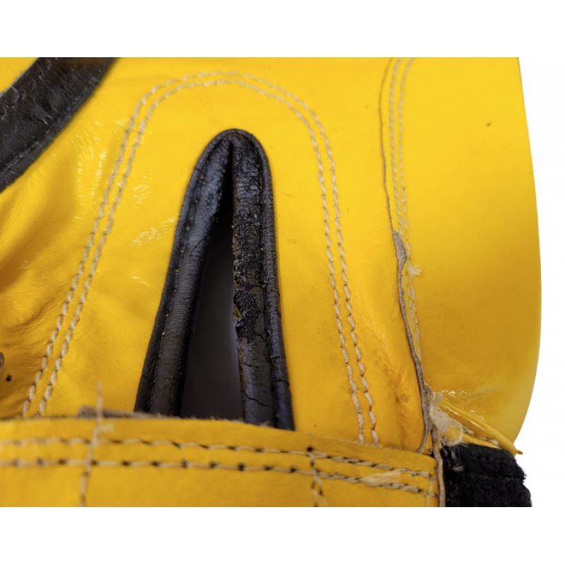(W) TOP TEN FIGHT RTT-2 Boxing Gloves 10 oz Black and Yellow In preparation Your Sports Performance