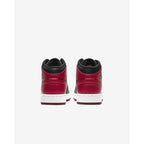 Air Jordan 1 Mid Banned GS retro shoes - 554725-074 Obuwie/Buty na co dzień Your Sports Performance
