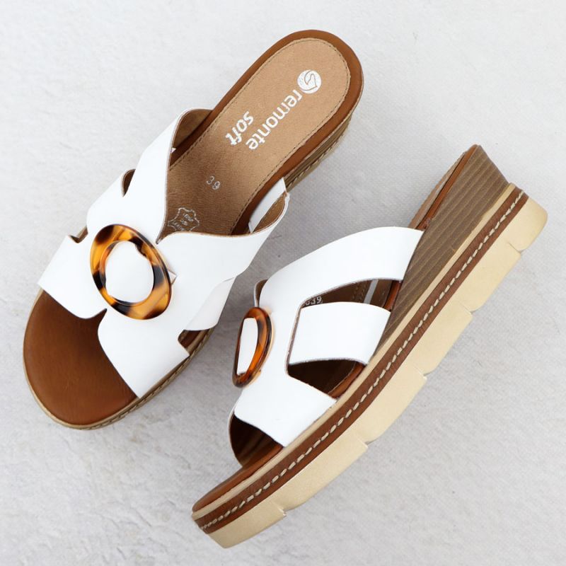 Women's leather wedge sandals white Remonte D2L52-80 Footwear Your Sports Performance