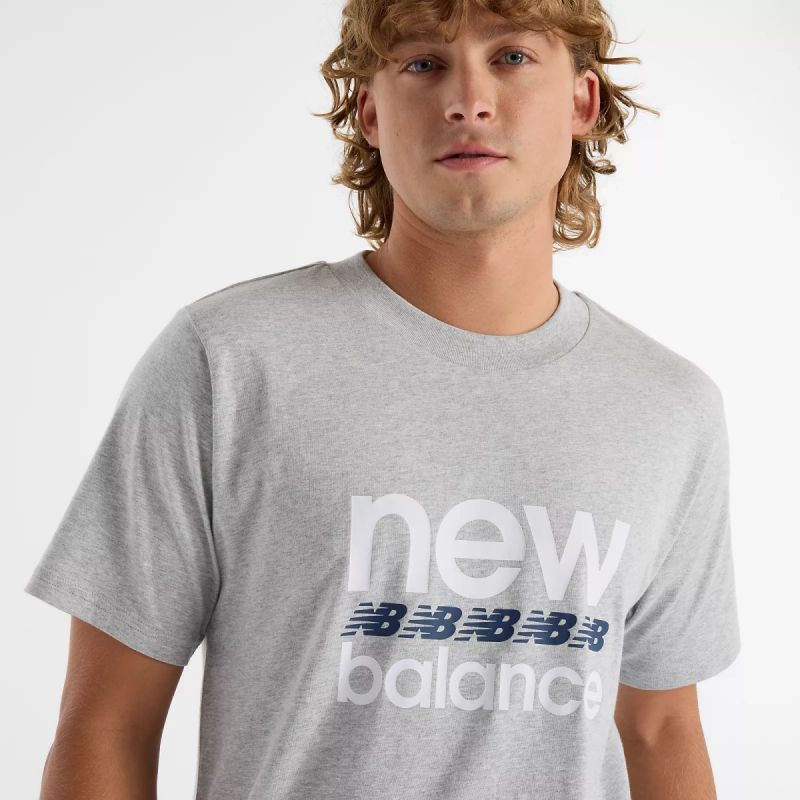New Balance Sport Graphic T-shirt M MT51940AG Clothing/Lifestyle/T-shirts/New Balance New Balance