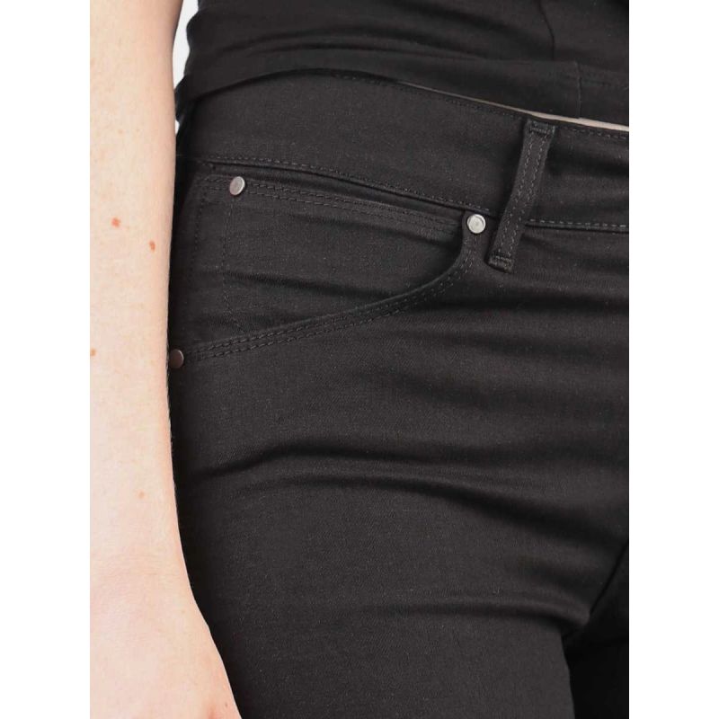 Wrangler Caitlin Slim Leg W24CBI33L Clothing/Lifestyle/Trousers, shorts/Wrangler Your Sports Performance