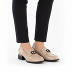 Women's patent leather shoes with a decorative heel, beige, Vinceza 58638 To be categorized Your Sports Performance