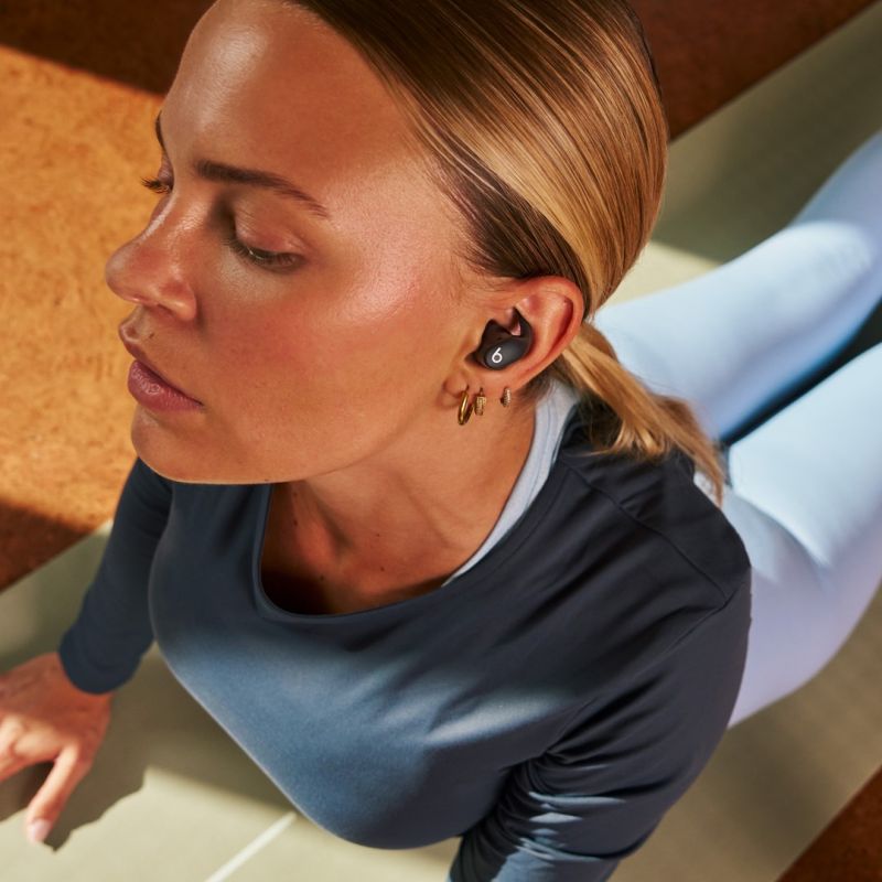 Beats Powerbeats Fit In-Ear Wireless Headphones (Diamond Black) In preparation Your Sports Performance