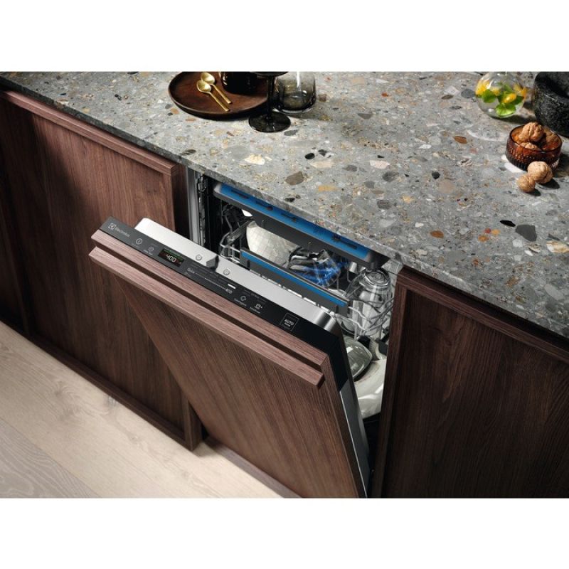 Built-in dishwasher ELECTROLUX EEM43200L AGD - Produkty/Zmywarki do zabudowy Your Sports Performance