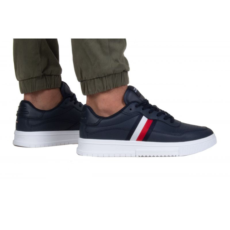 Tommy Hilfiger Supercup Leather Stripes M shoes FM0FM04824 DW5 Footwear/Lifestyle/Tommy Hilfiger Tommy Hilfiger