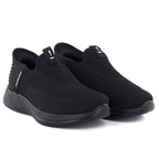 Women's slip-on black sports shoes Potocki BK01312 To be categorized Your Sports Performance